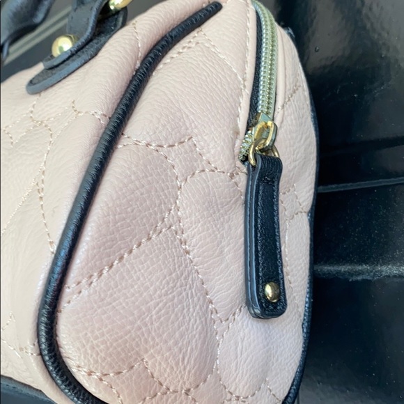 Betsey Johnson blush and black satchel - Picture 6 of 14